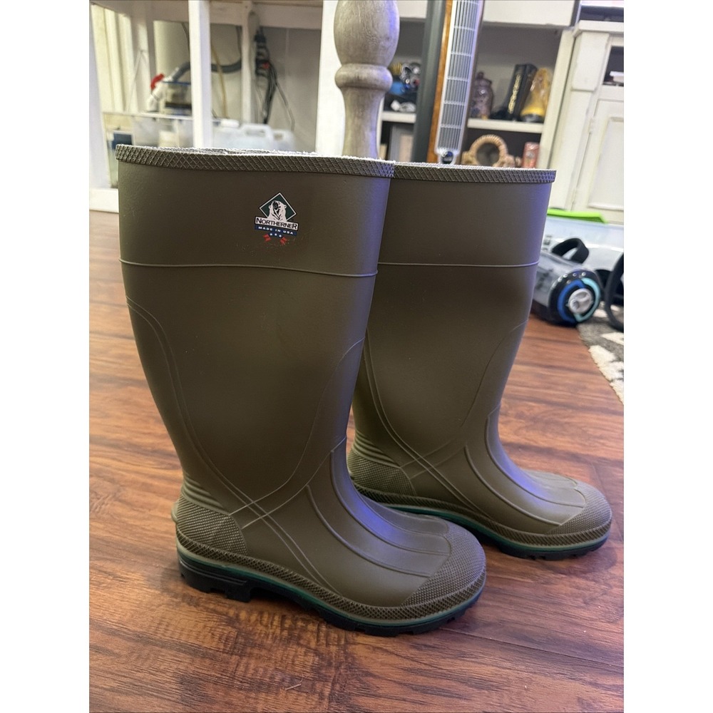 Northerner  Rubber Hunting Muck Farm Boots Mens  Size 10 Green Made in USA